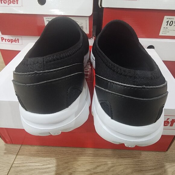 Propet Womens TravelActiv Slip-On Shoes Black 8.5 Medium Width Lightweight Breat - Picture 6 of 8